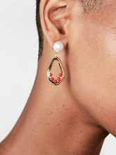 Load image into Gallery viewer, Art Earrings - Anni
