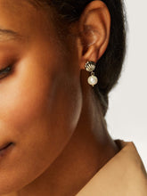 Load image into Gallery viewer, Pearl Drop Earrings - Ariel