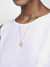 Load image into Gallery viewer, Flower Coin Necklace - Plato