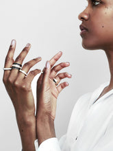 Load image into Gallery viewer, Gold Lacquer Ring - Mecca Black