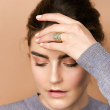 Load image into Gallery viewer, FALSE