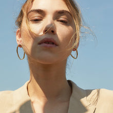 Load image into Gallery viewer, Hoop Earrings - Mismatch Sekai
