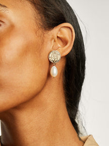 Astro Pearl Earrings - Moon