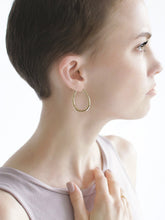 Load image into Gallery viewer, Gold Hoop Earrings - Cuidado
