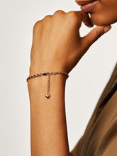 Load image into Gallery viewer, Twisted Chain Bracelet - Lisa
