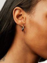 Load image into Gallery viewer, Endless Gold Hoop Earrings - Venus
