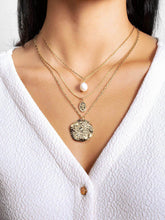 Load image into Gallery viewer, Pearl Layered Necklaces - Tilda Pearl Set
