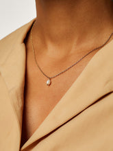 Load image into Gallery viewer, Pearl necklace  - Mini Naomi
