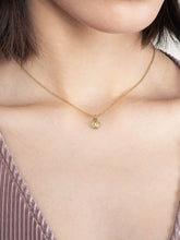 Load image into Gallery viewer, Opal charm necklace - Pola
